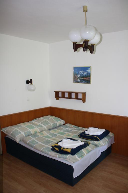 ホテル Hethland Zamardi Vsz Ueduelo 部屋 写真